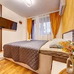 Ski-friendly Family Getaway