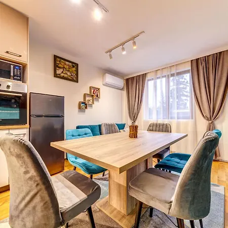 Ski-friendly Family Getaway By Flat Manаger Διαμέρισμα