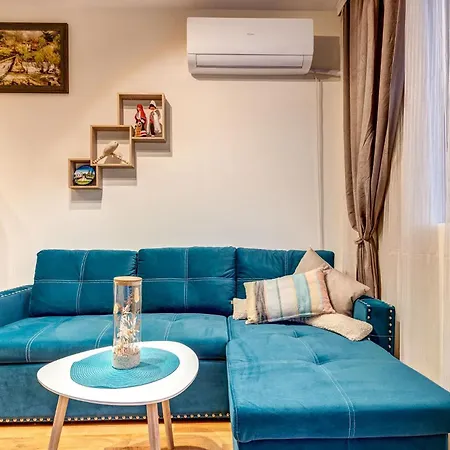 Ski-friendly Family Getaway By Flat Manаger Παμπόροβο